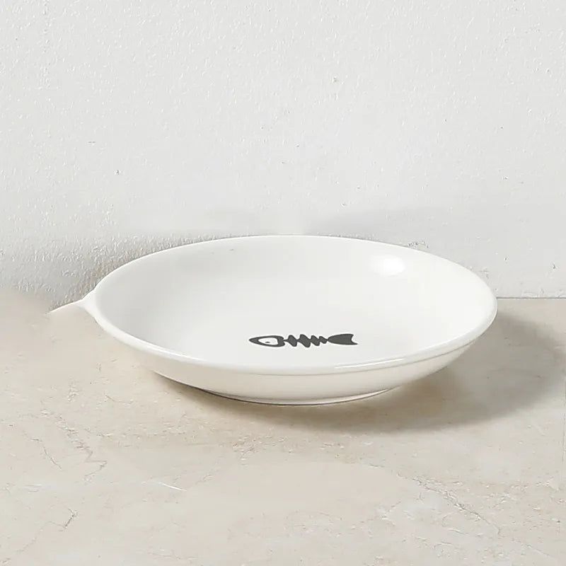 Gamelle blanche motif arêtes de poisson pour chat